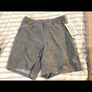 Lulu men’s pace breaker shorts